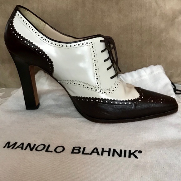 Manolo Blahnik Shoes - Manolo Blahnik lace-up Oxford wingtips 4-inch heel